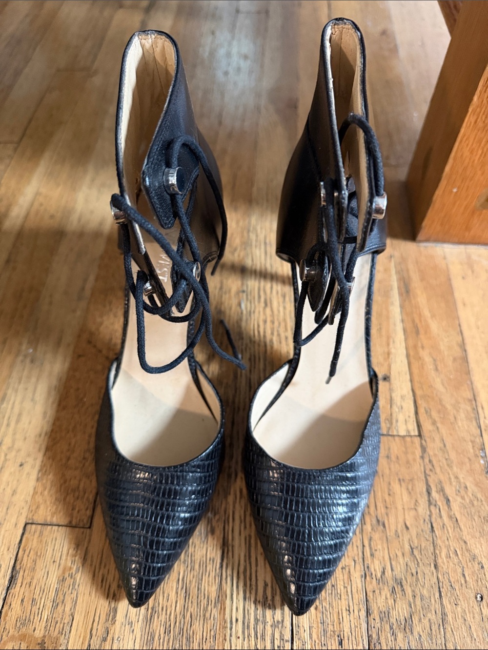Nine West Black Textured Pointed-Toe Lace-Up Heels